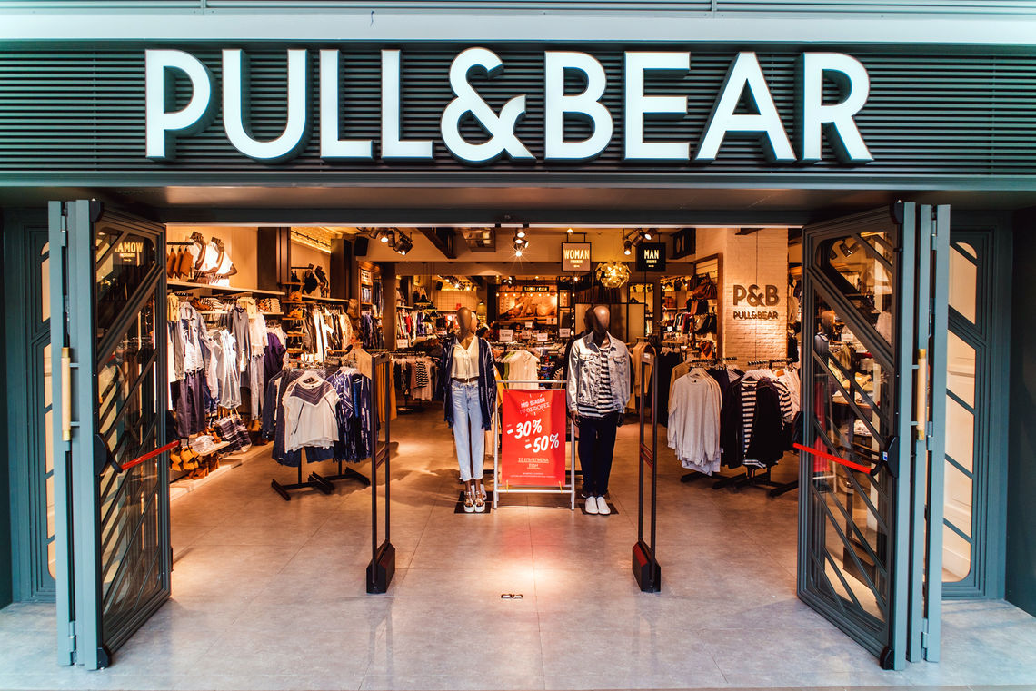 athensmetromall.gr Pull & Bear